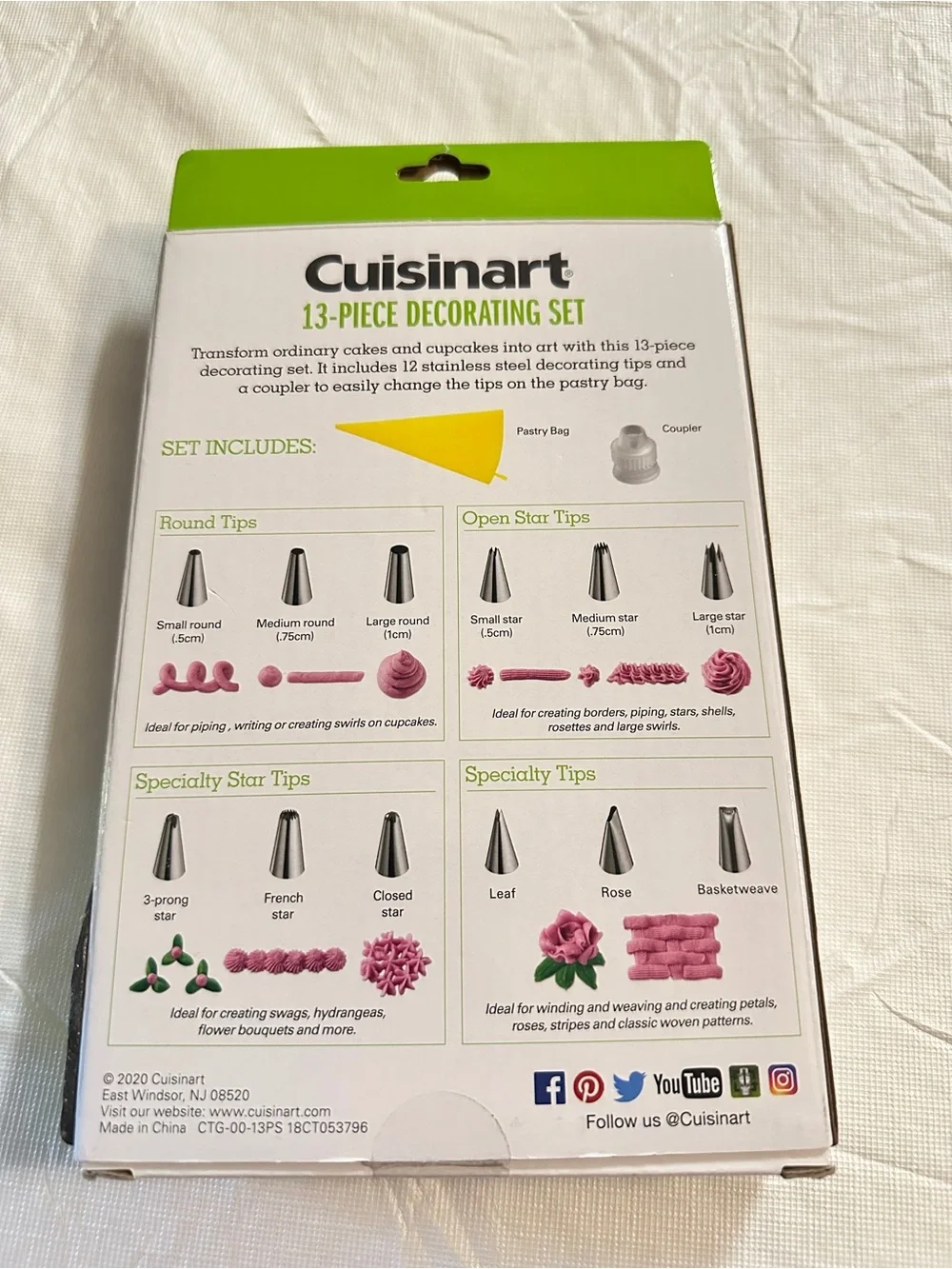💜Cuisinart 12 Piece Cake Decorating Set
